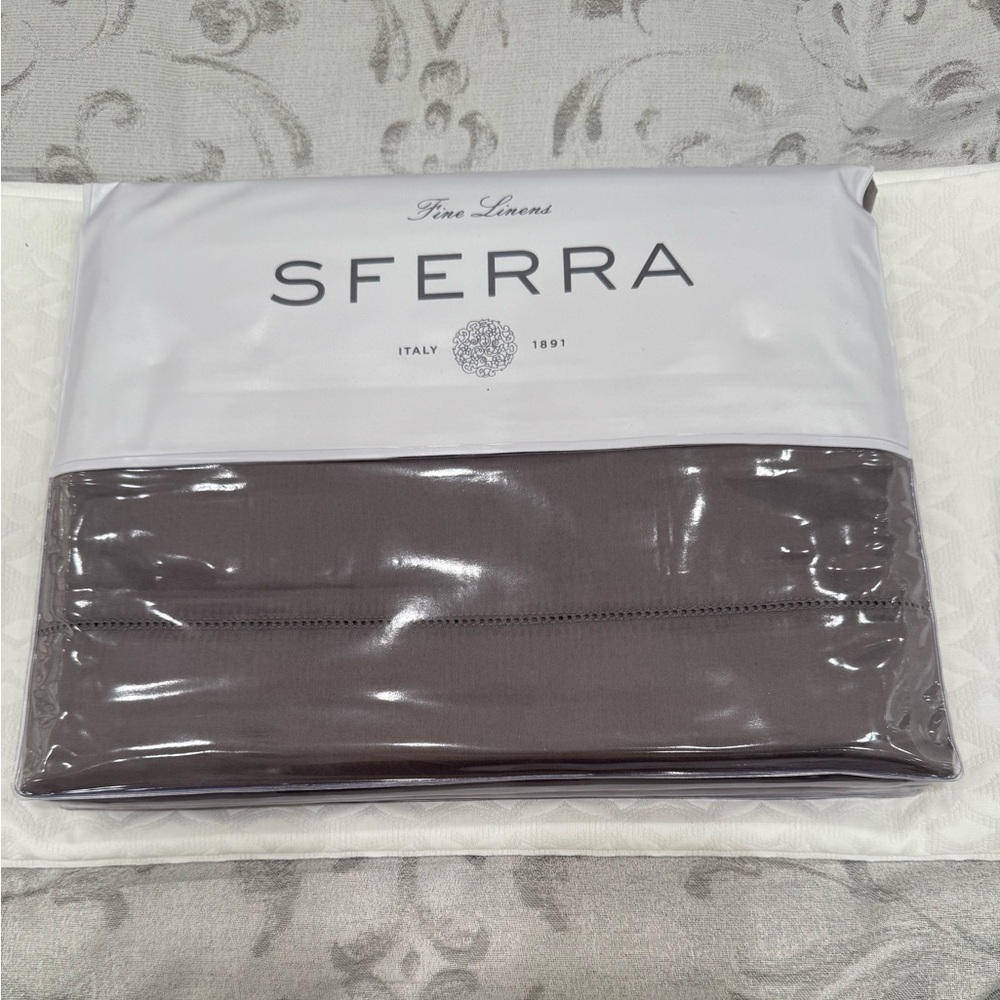 SFERRA MATTEO SATEEN QUEEN DUVET SET WITH SHAMS 3-PC GREY MADE IN ITALY